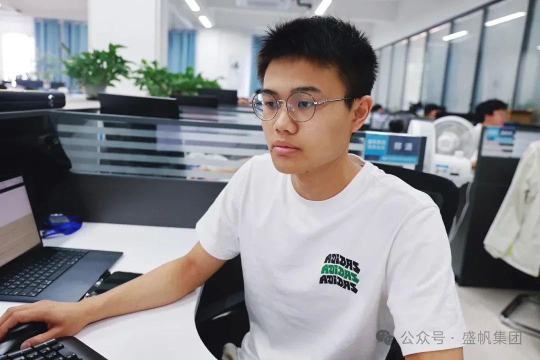 1749110804960678.jpg 1749110804960678.jpg